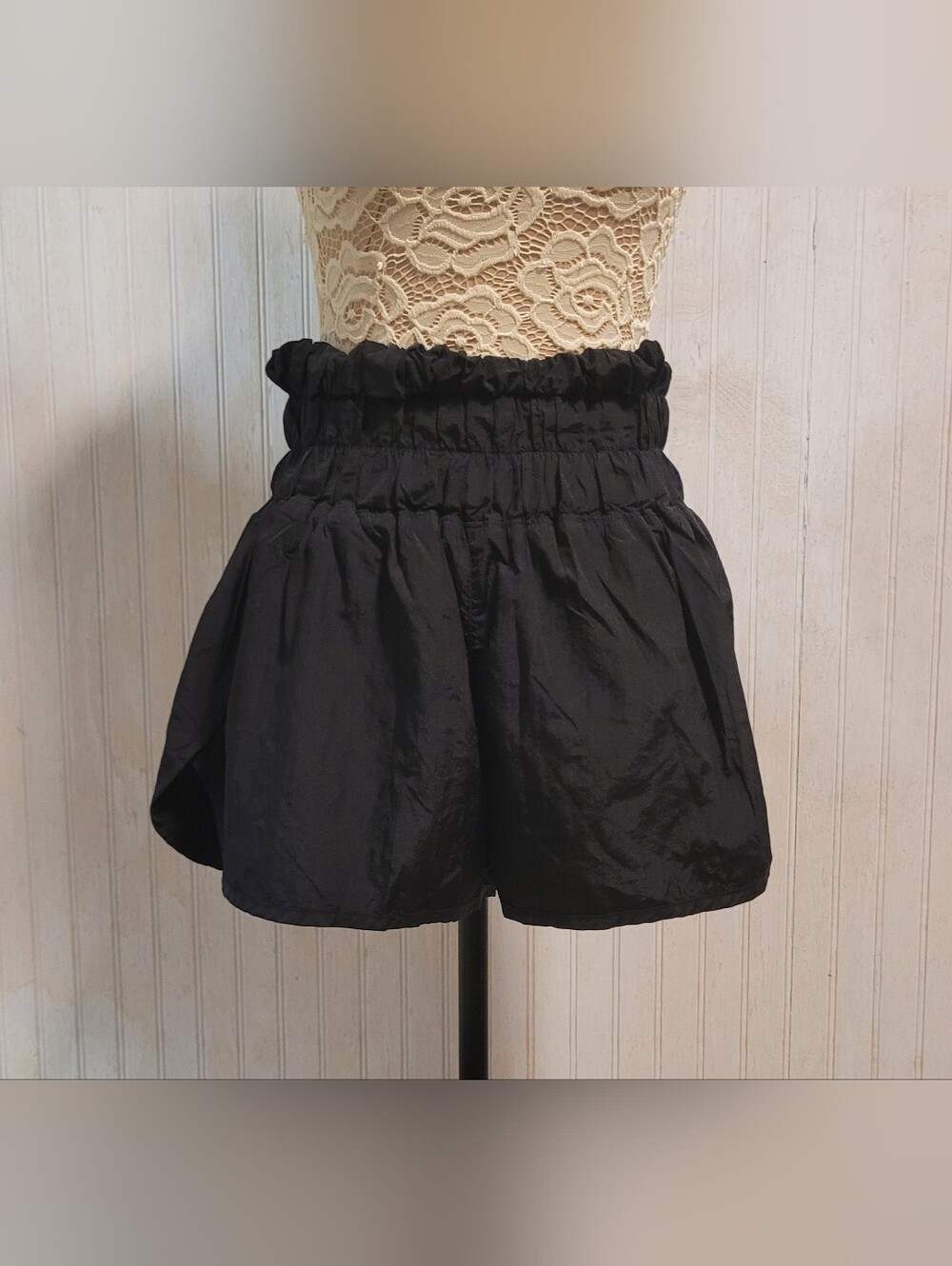 FP Movement Way Home High Rise Athletic Shorts Black Size Large